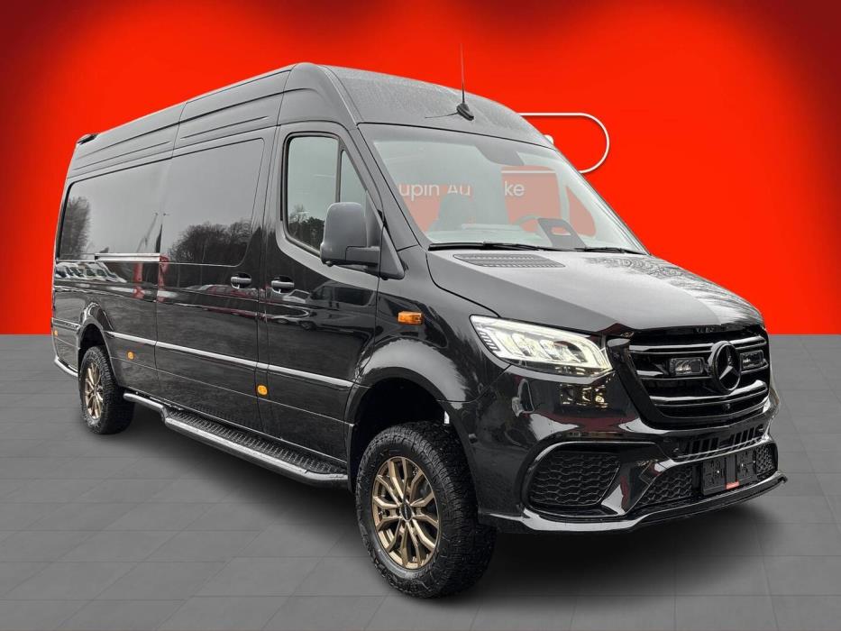 MERCEDES-BENZ SPRINTER 2025