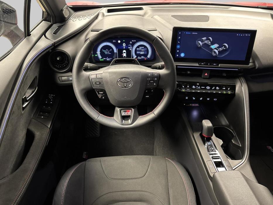 TOYOTA C-HR 2024