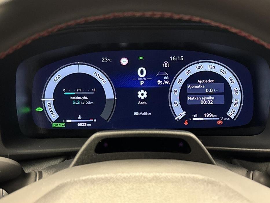 TOYOTA C-HR 2024