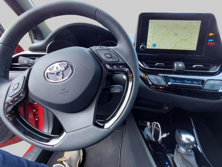 TOYOTA C-HR 2023