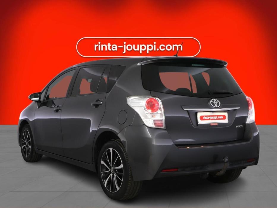 TOYOTA VERSO 2017
