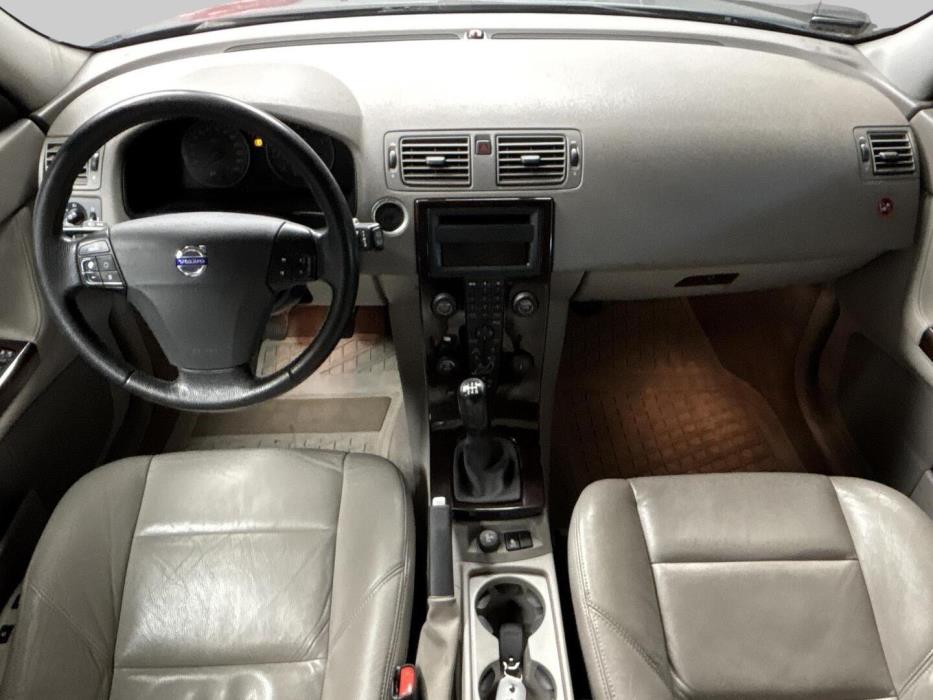 VOLVO V50 2005