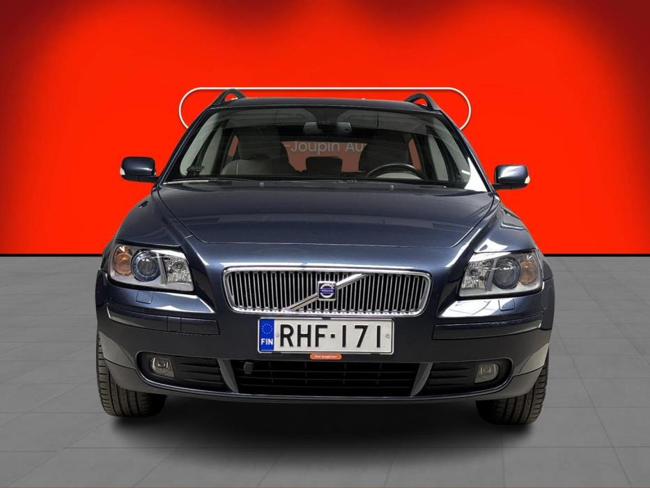 VOLVO V50 2005