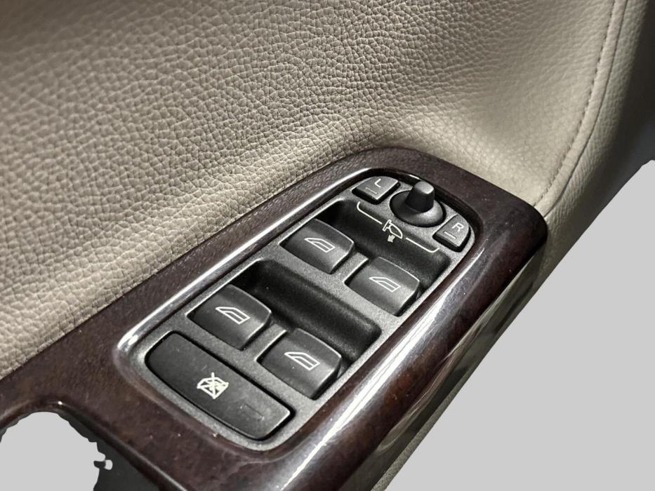 VOLVO V50 2005