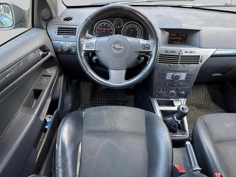 OPEL Astra 2005