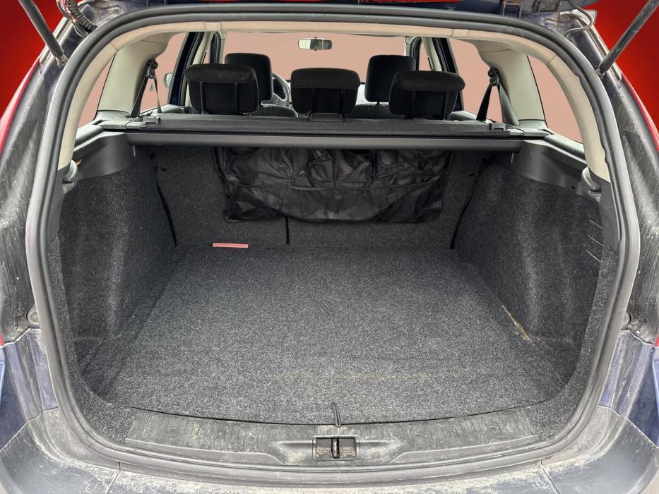 RENAULT Megane 2005