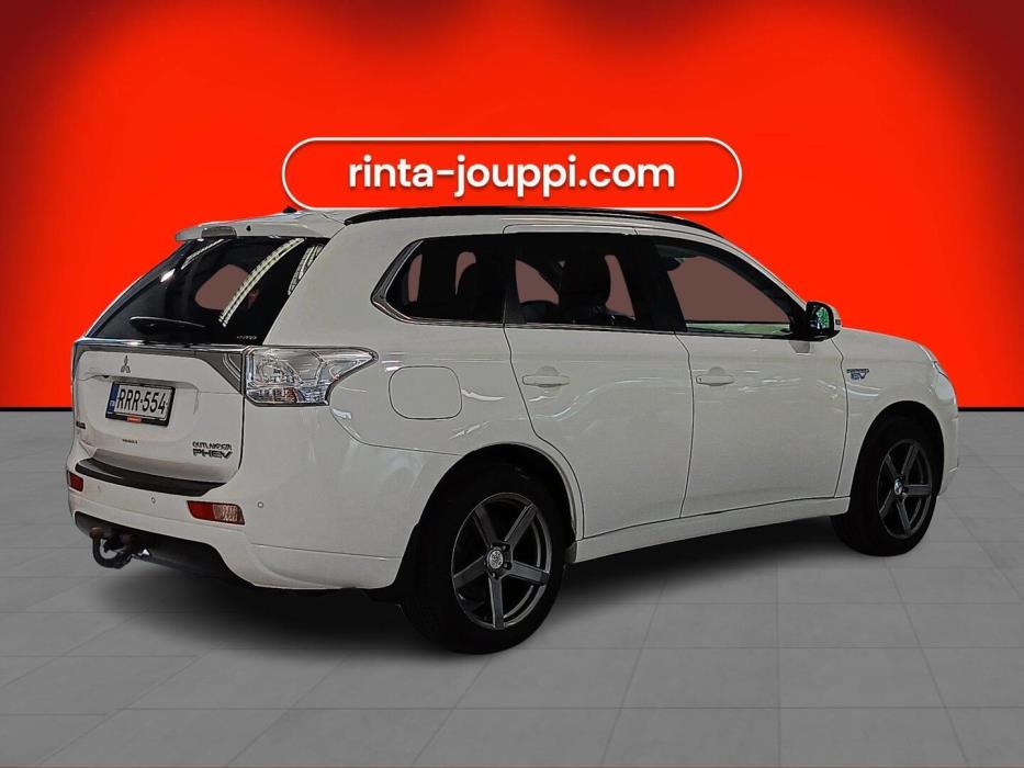 MITSUBISHI Outlander PHEV 2013
