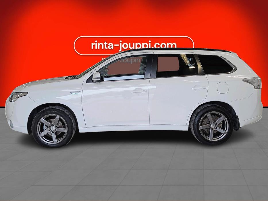 MITSUBISHI Outlander PHEV 2013