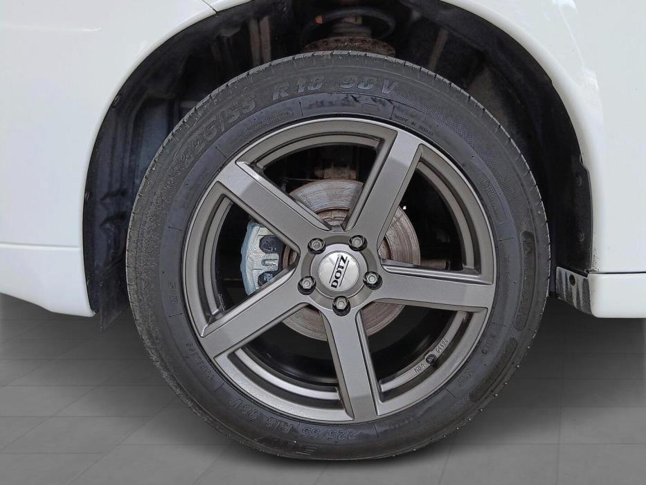 MITSUBISHI Outlander PHEV 2013