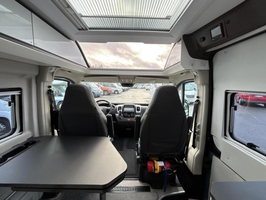 ADRIA TWIN 640 SLB 2021