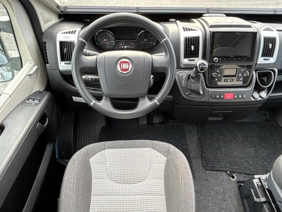 ADRIA TWIN 640 SLB 2021