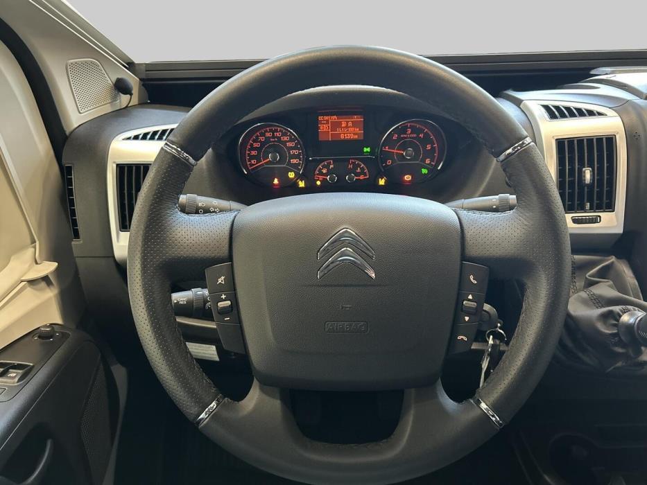 ADRIA TWIN 640 SL AXESS 2024