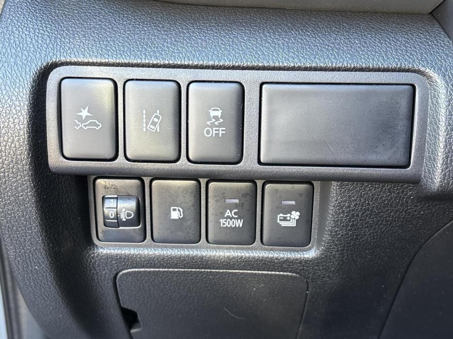 MITSUBISHI ECLIPSE CROSS 2023