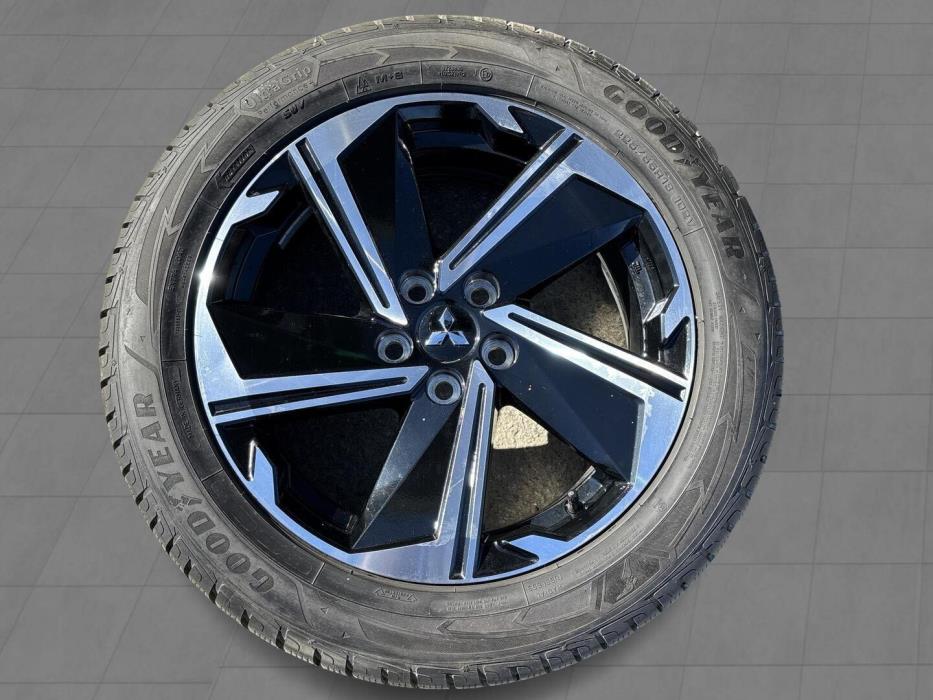 MITSUBISHI ECLIPSE CROSS 2023