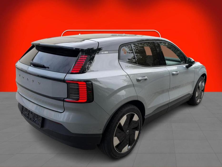 VOLVO EX30 2024