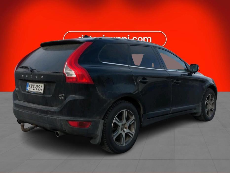 VOLVO XC60 2011