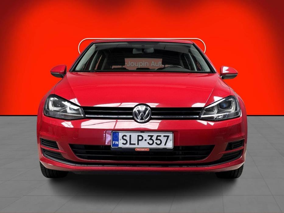 VOLKSWAGEN Golf 2014