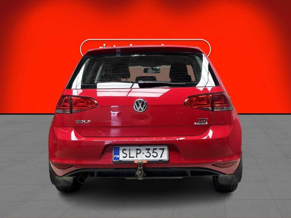 VOLKSWAGEN Golf 2014