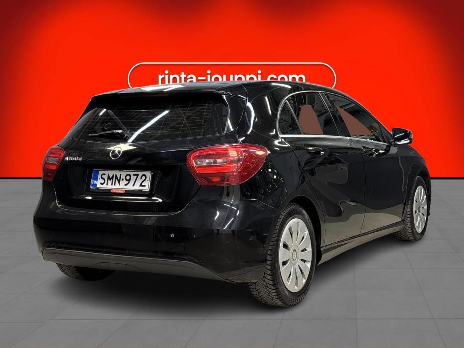 MERCEDES-BENZ A 2017