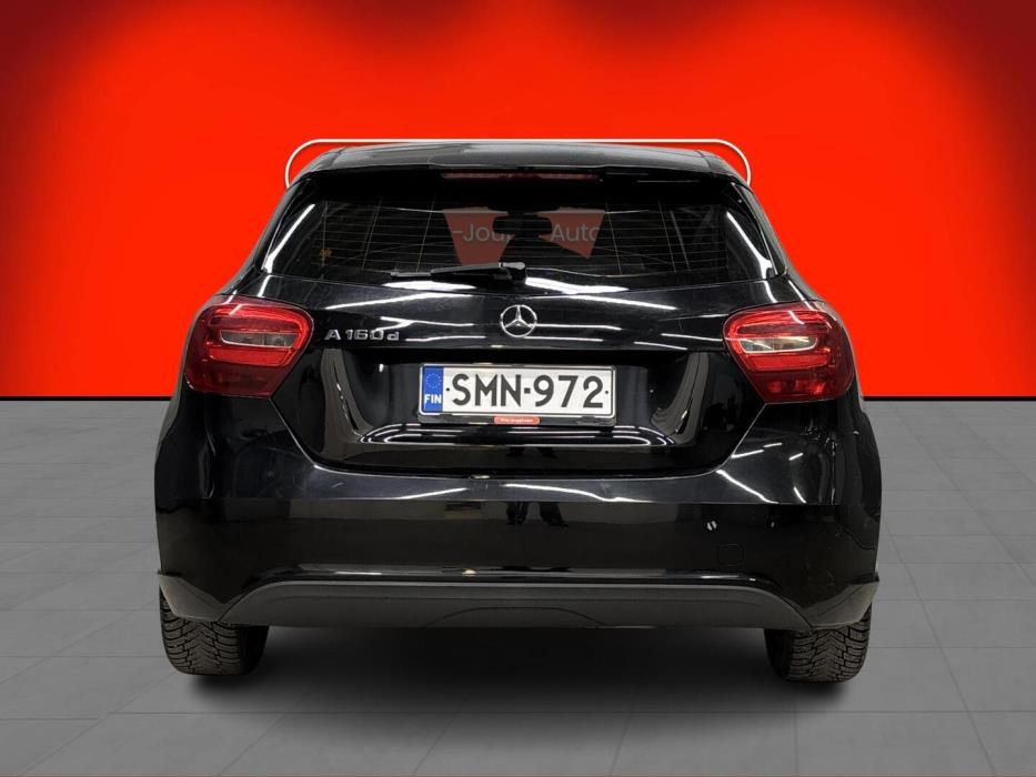 MERCEDES-BENZ A 2017