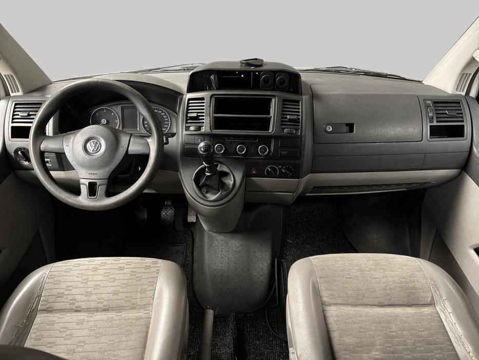 VOLKSWAGEN Transporter 2010