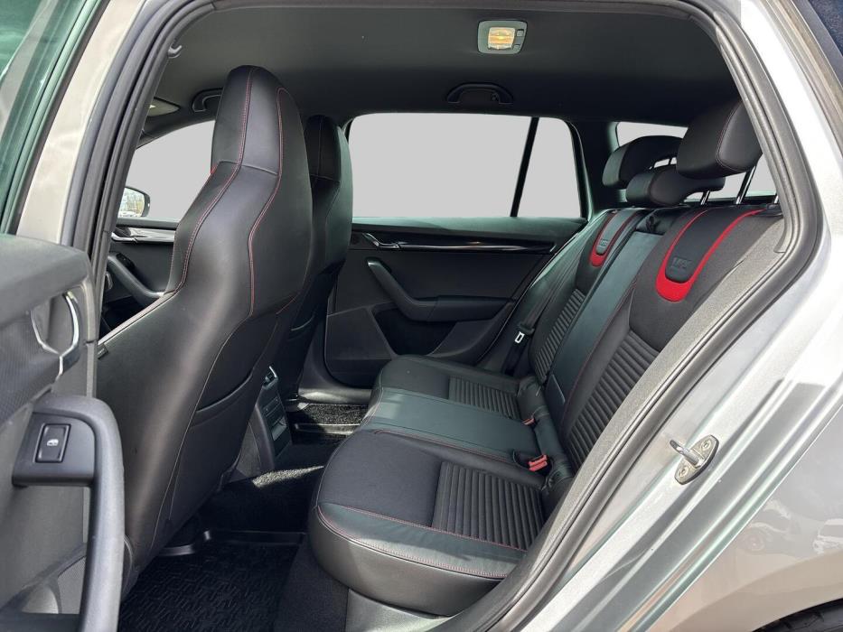 SKODA Octavia 2016
