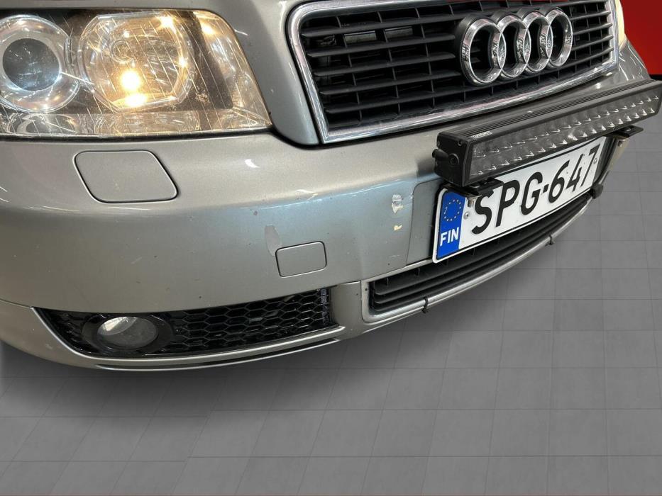 AUDI A4 2004