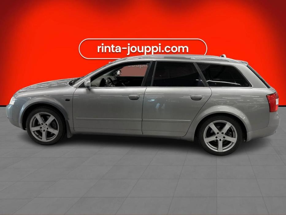 AUDI A4 2004