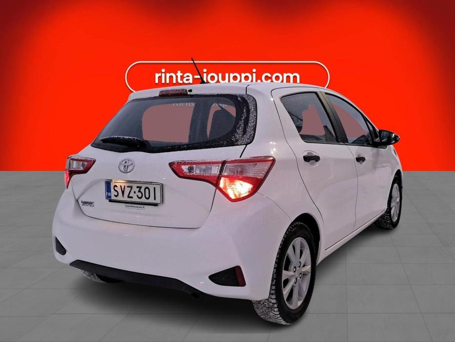 TOYOTA Yaris 2019