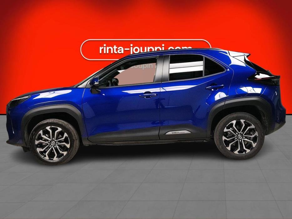 TOYOTA Yaris Cross 2025