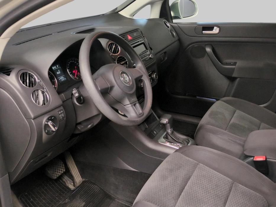 VOLKSWAGEN Golf Plus 2011