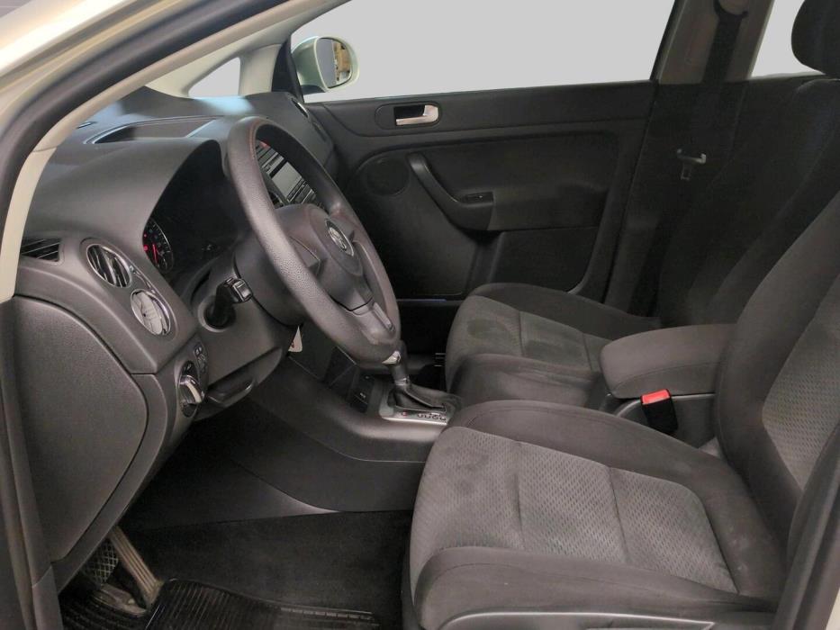 VOLKSWAGEN Golf Plus 2011