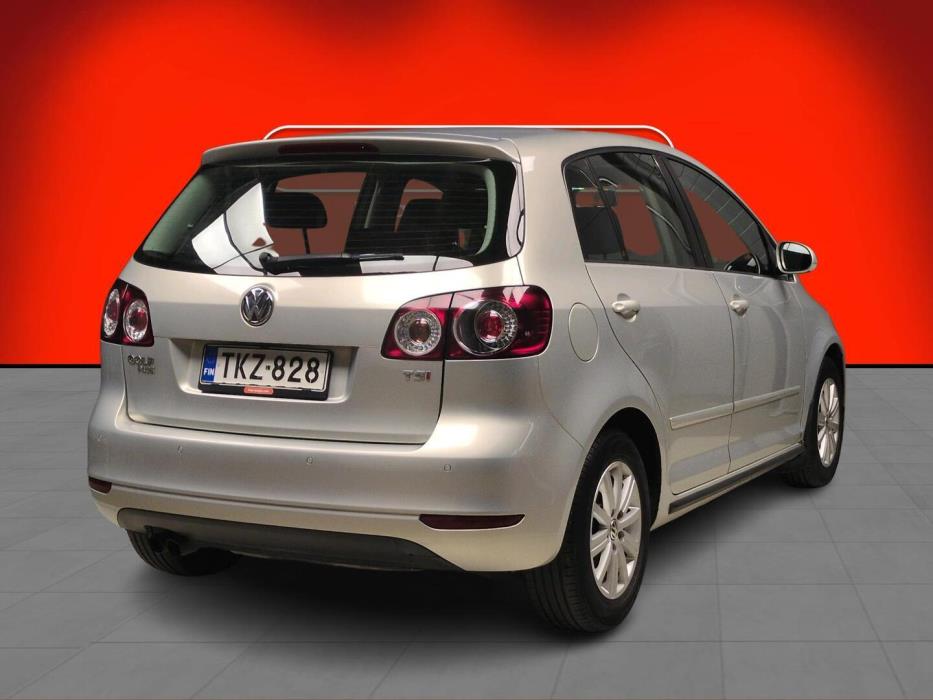 VOLKSWAGEN Golf Plus 2011