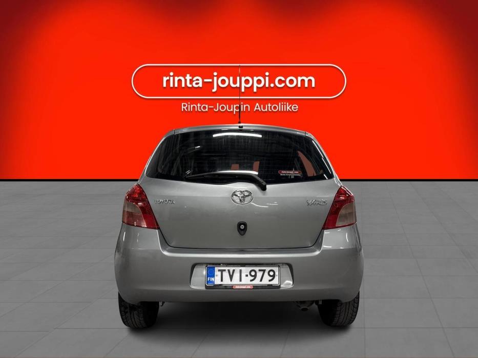TOYOTA Yaris 2007