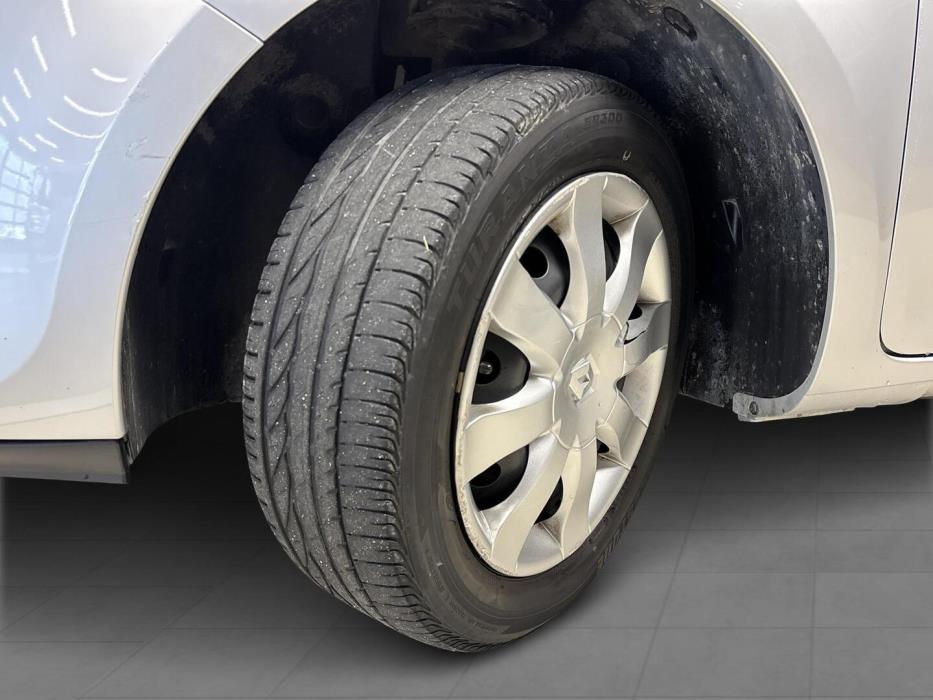 RENAULT Clio 2012