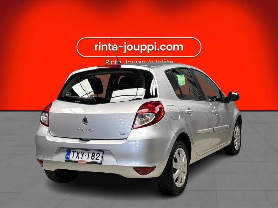 RENAULT Clio 2012