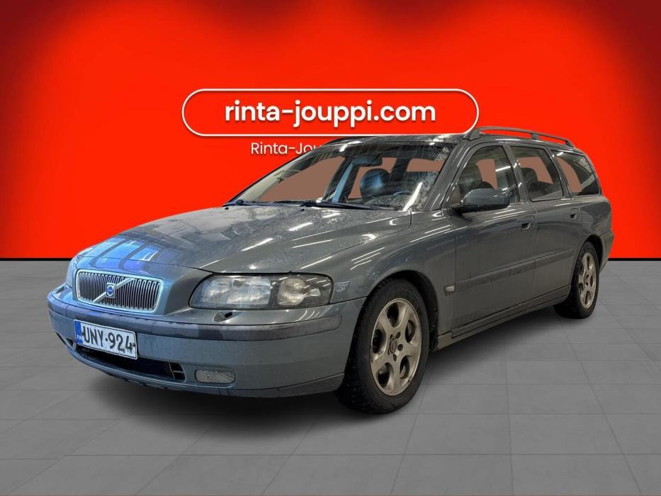 VOLVO V70 2004