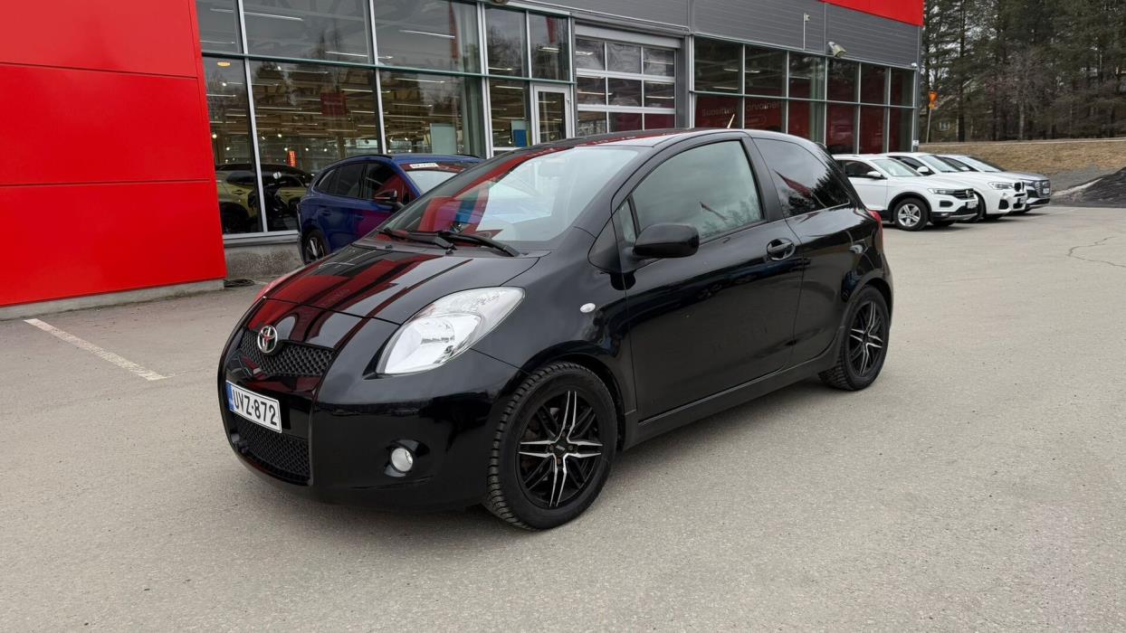 TOYOTA Yaris 2008
