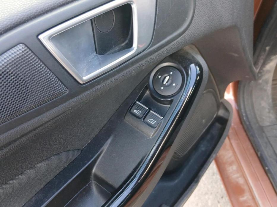 FORD Fiesta 2014