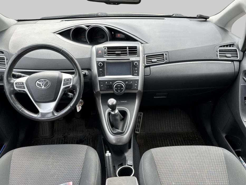 TOYOTA Verso 2014