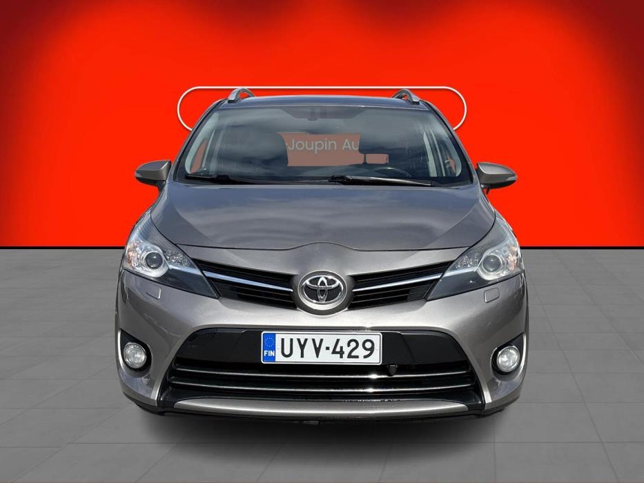 TOYOTA Verso 2014