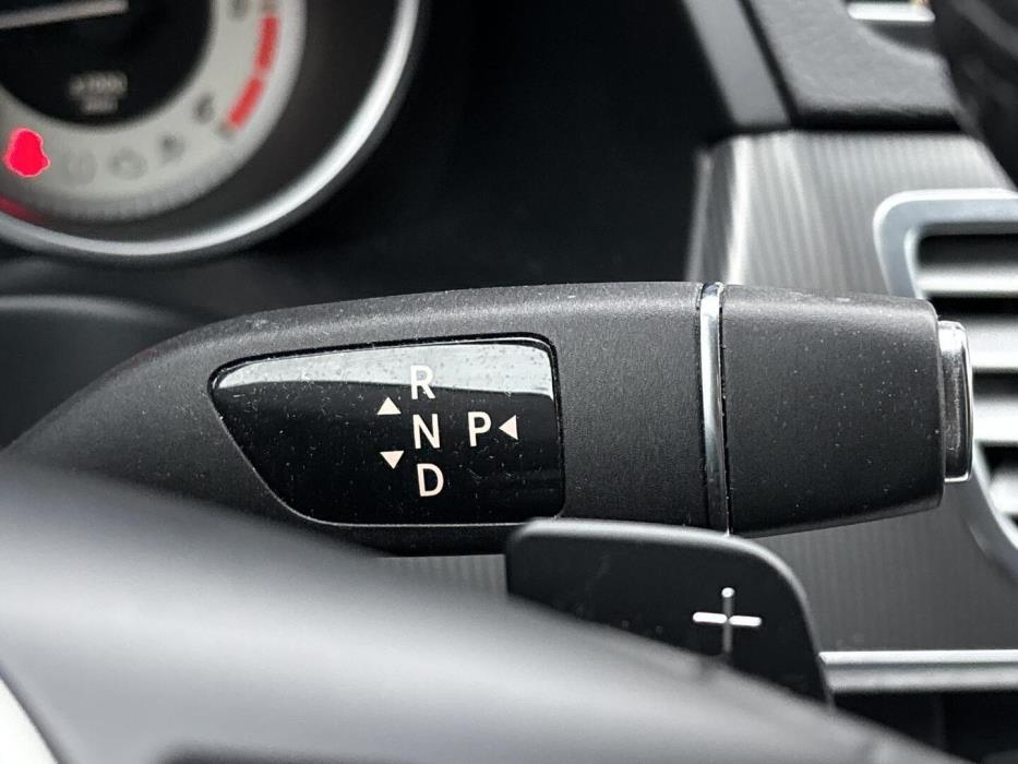 MERCEDES-BENZ E 2015