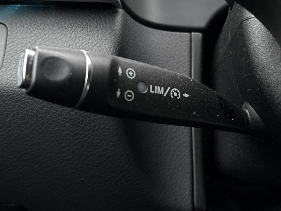 MERCEDES-BENZ E 2015