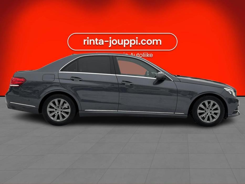 MERCEDES-BENZ E 2015