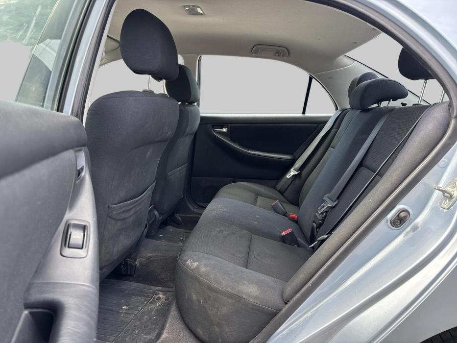 TOYOTA Corolla 2004