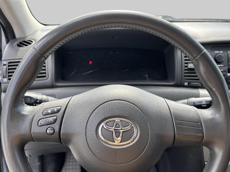 TOYOTA Corolla 2004