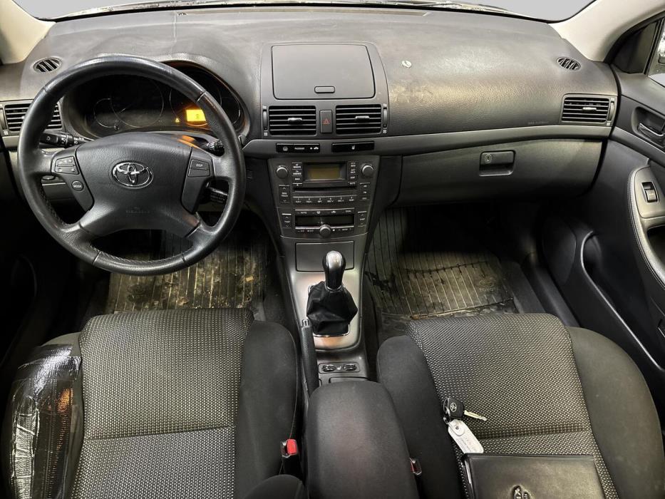 TOYOTA Avensis 2006