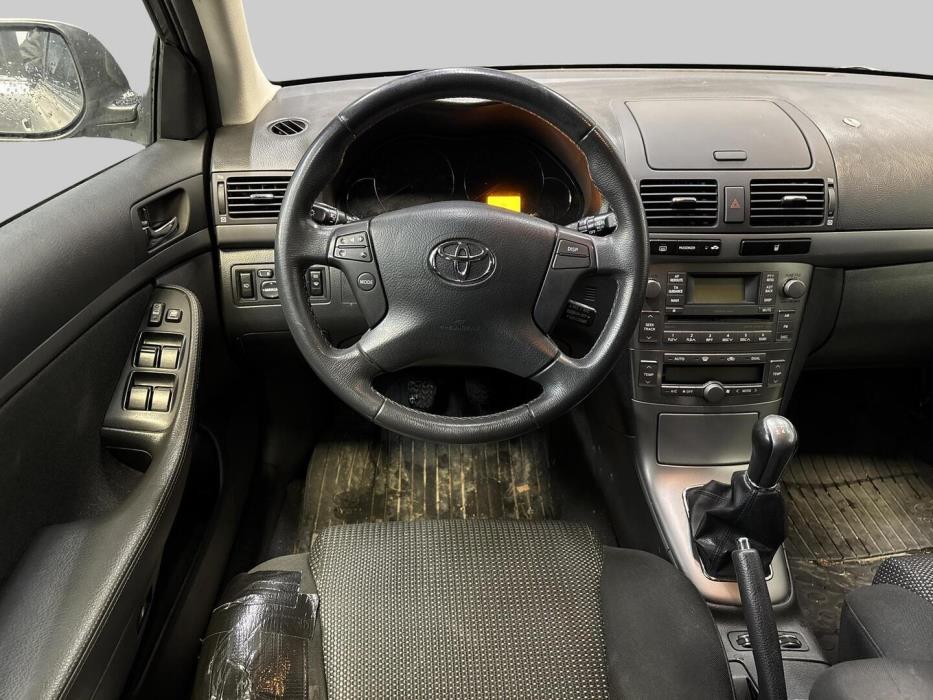 TOYOTA Avensis 2006