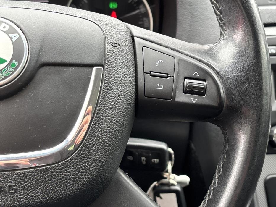 SKODA Octavia 2013