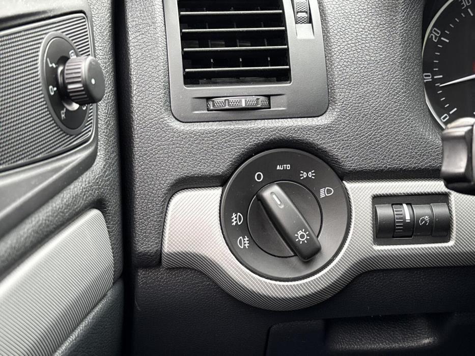 SKODA Octavia 2013